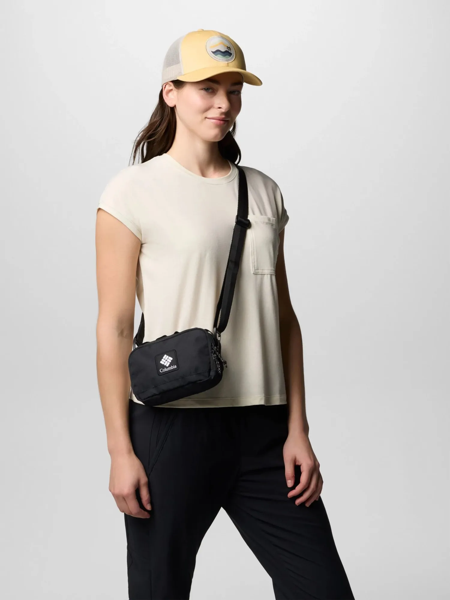 Сумка Columbia Trail Traveler™ Crossbody Bag черная 2121521-010