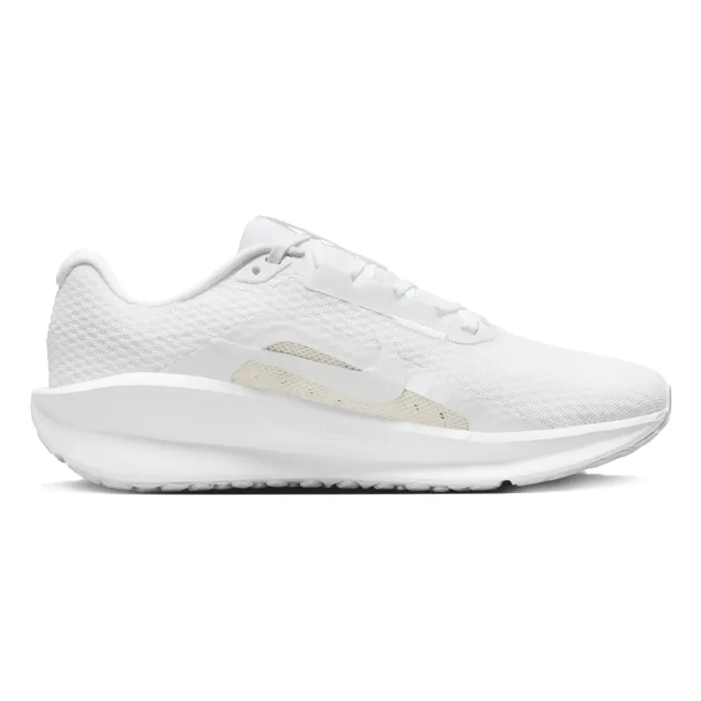 Кросівки жіночі Nike W NIKE DOWNSHIFTER 13 білі FD6476-101 купити