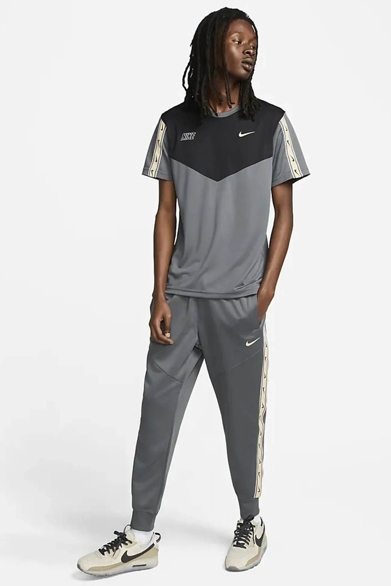 Брюки мужские Nike M NSW REPEAT SW PK JOGGER серые DX2027-068