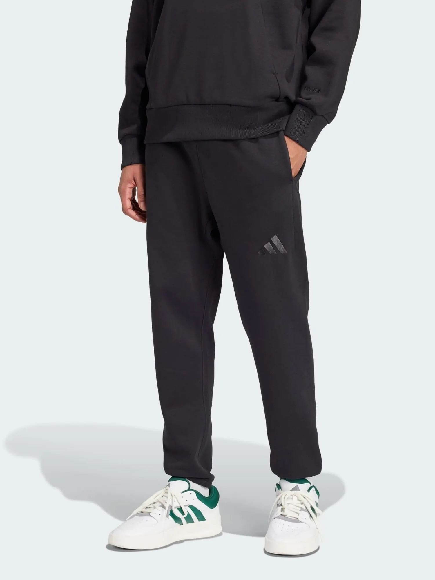 Штани чоловічі Adidas M A SZN FL R PT чорні IX1246 купити в Києві