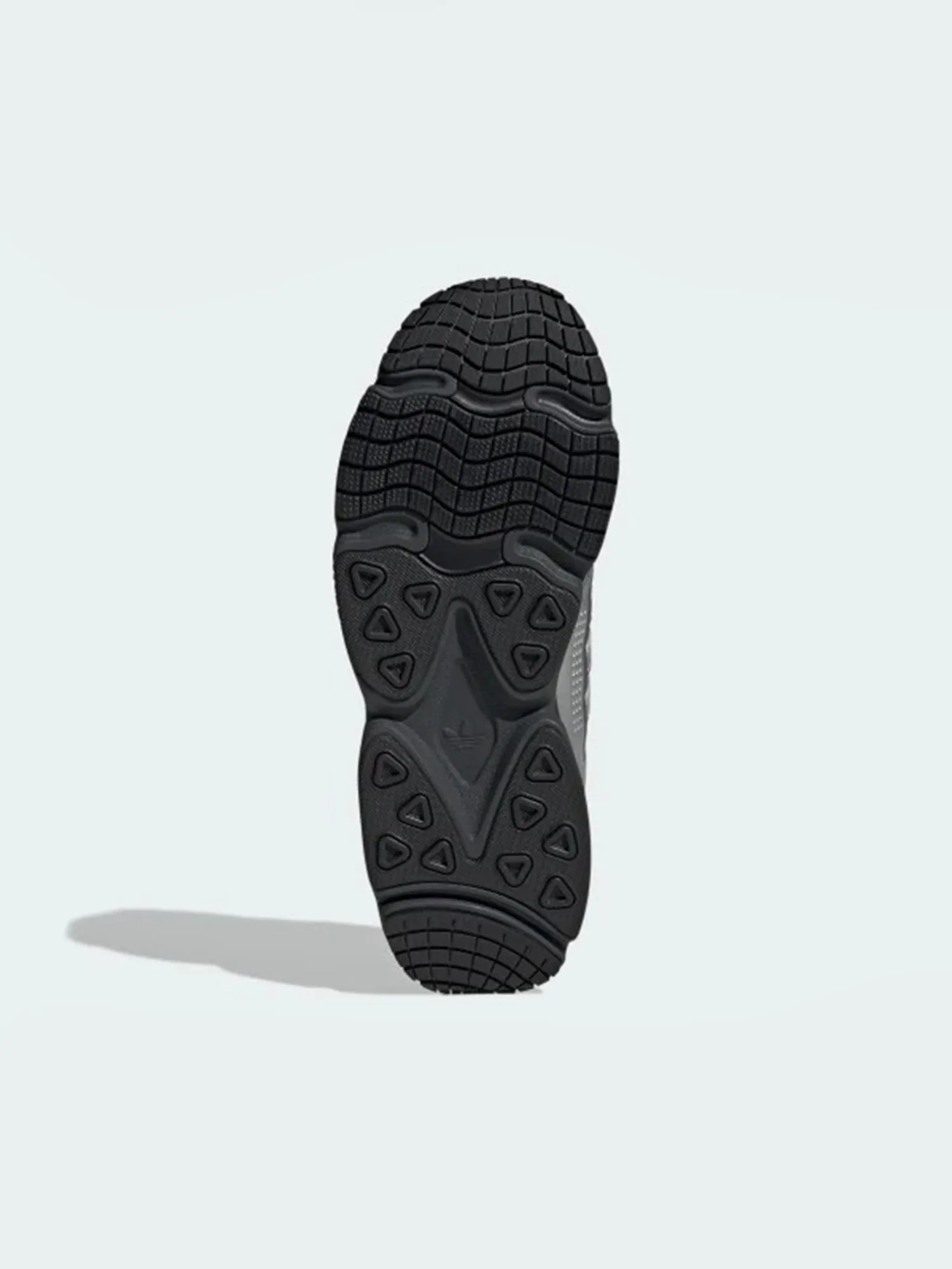 Кросівки чоловічі Adidas OZMILLEN сірі JI2628 купити в Києві в