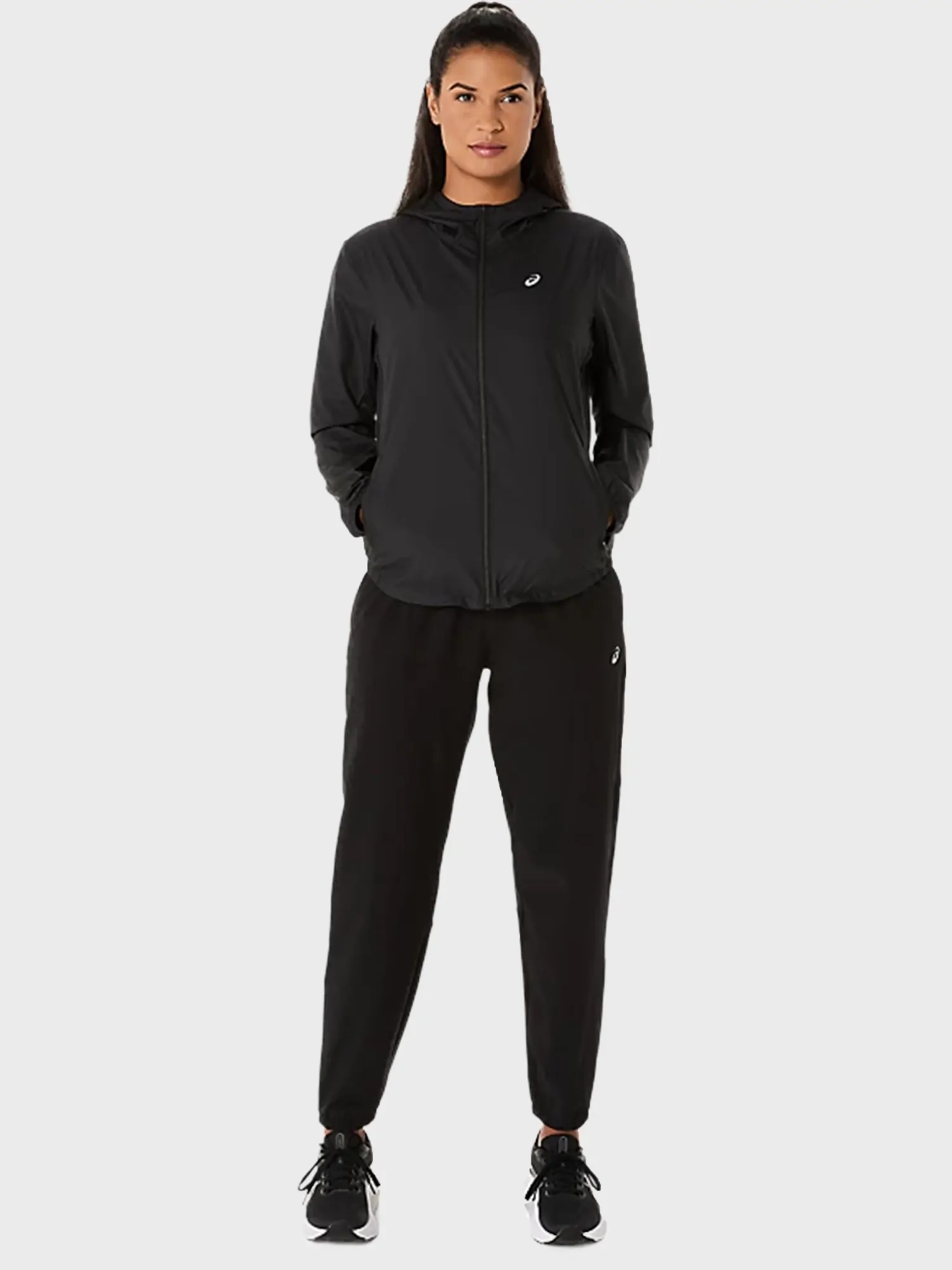 レディース
香水セット Брюки женские Asics ASICS CORE WOVEN PANT черные 2012D176-001