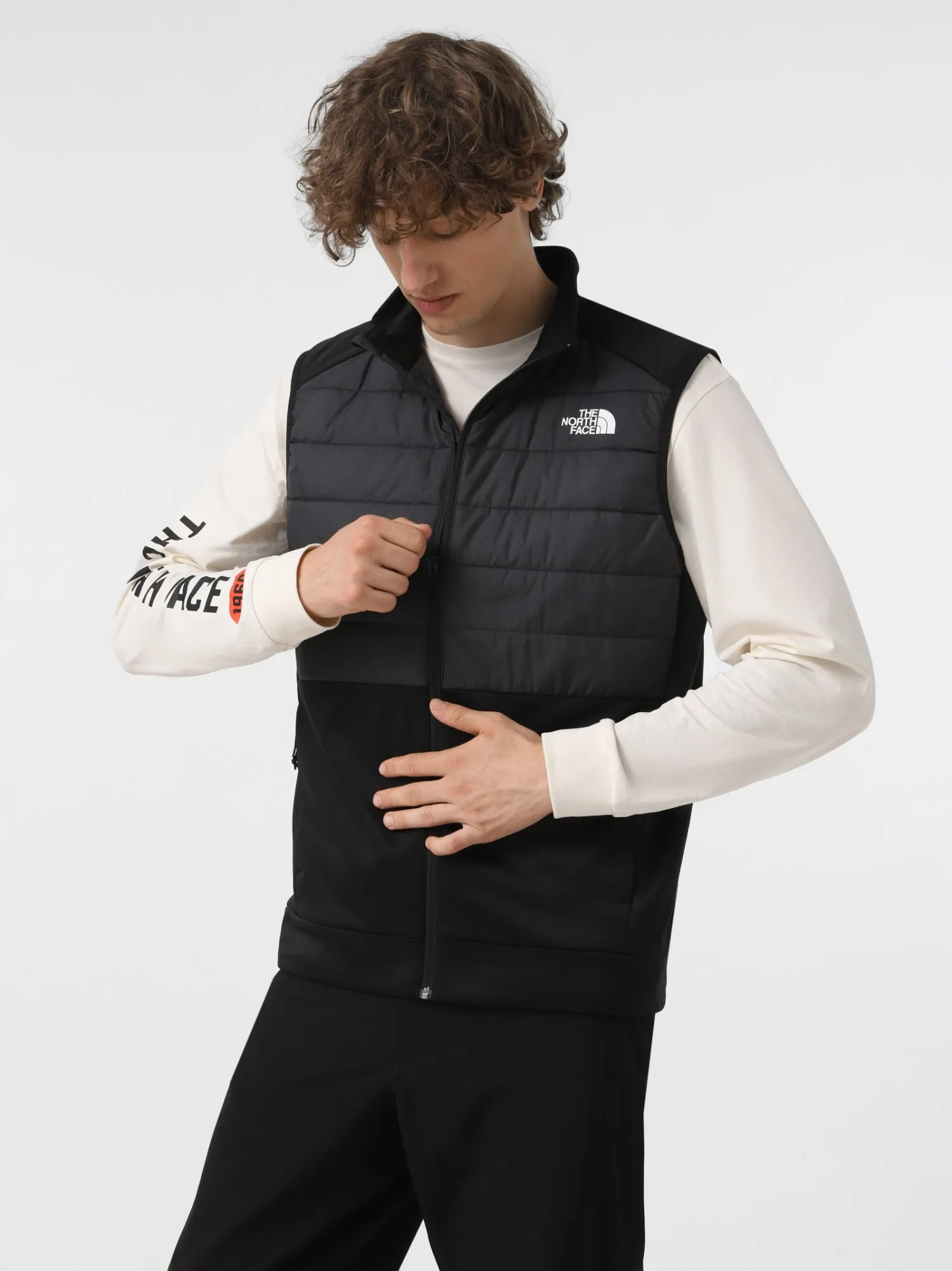 Жилет чоловічий The North Face M REAXION HYBRID чорний