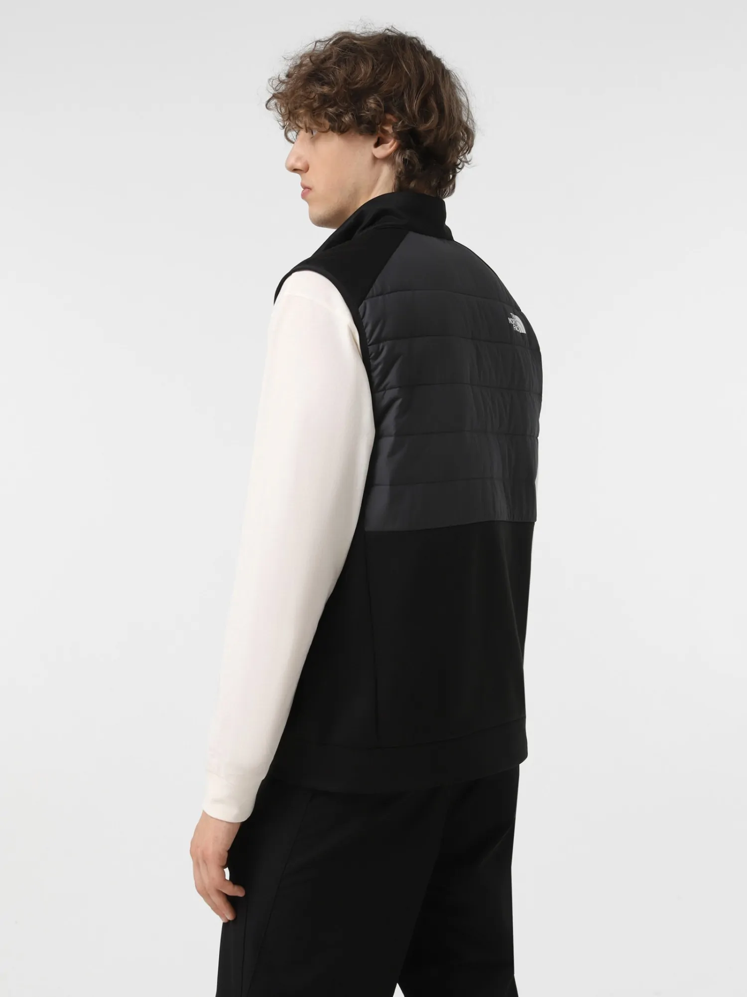 Жилет чоловічий The North Face M REAXION HYBRID чорний