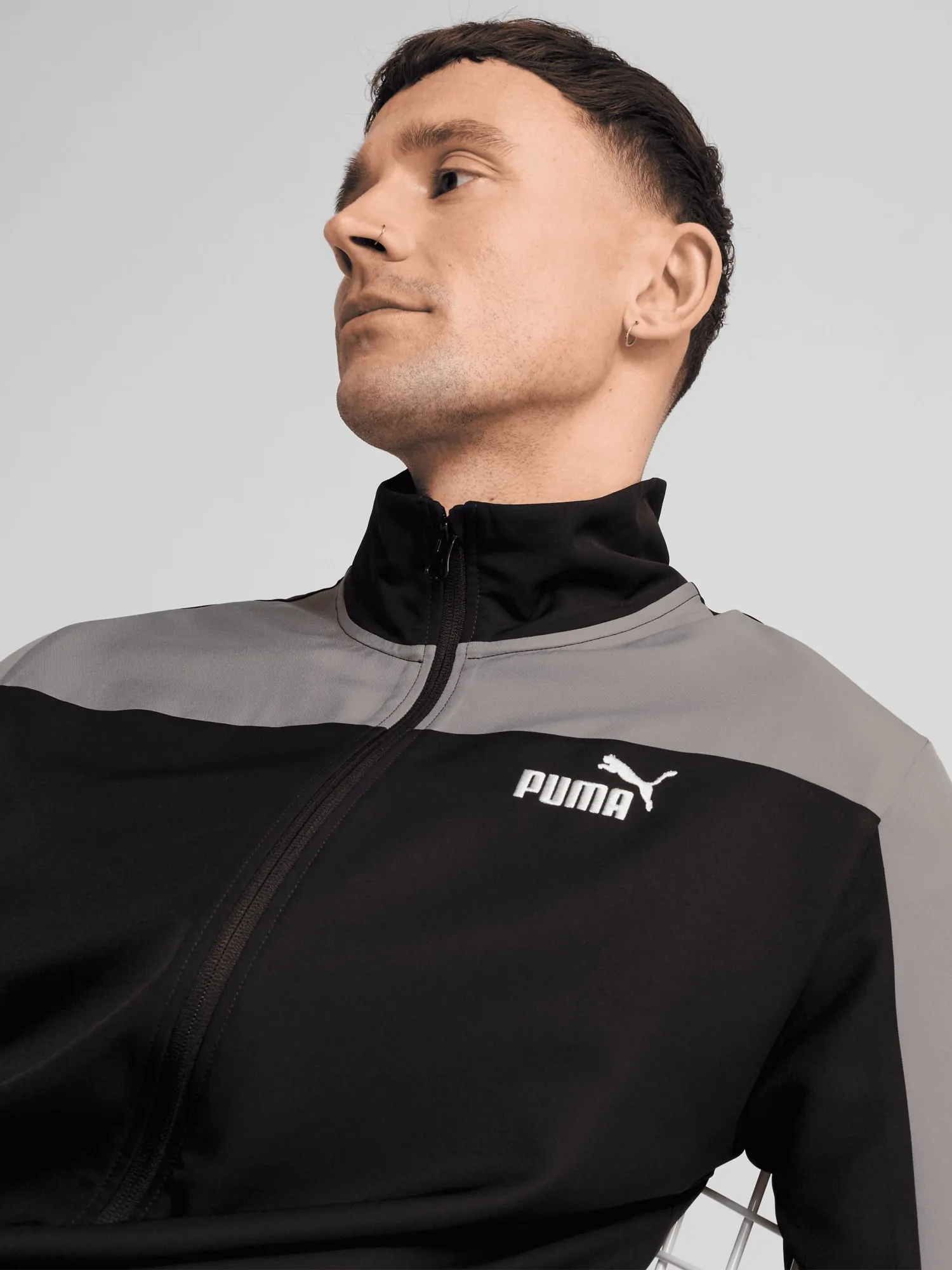 Костюм чоловічий Puma Woven Colorblock Tracksuit чорний 68485601
