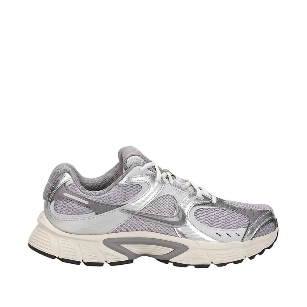 Кросівки чоловічі Nike NIKE V5 RNR сірі HJ5228-003 купити в Києві