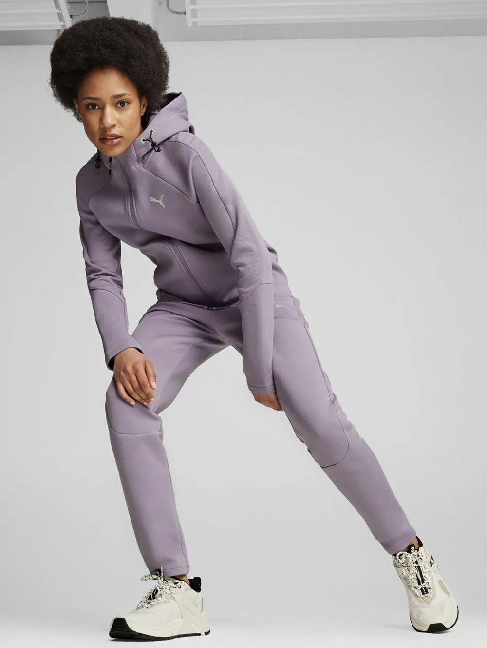 レディースウェア Pw Толстовка жіноча Puma EVOSTRIPE Full-Zip Hoodie фіолетова 68167030