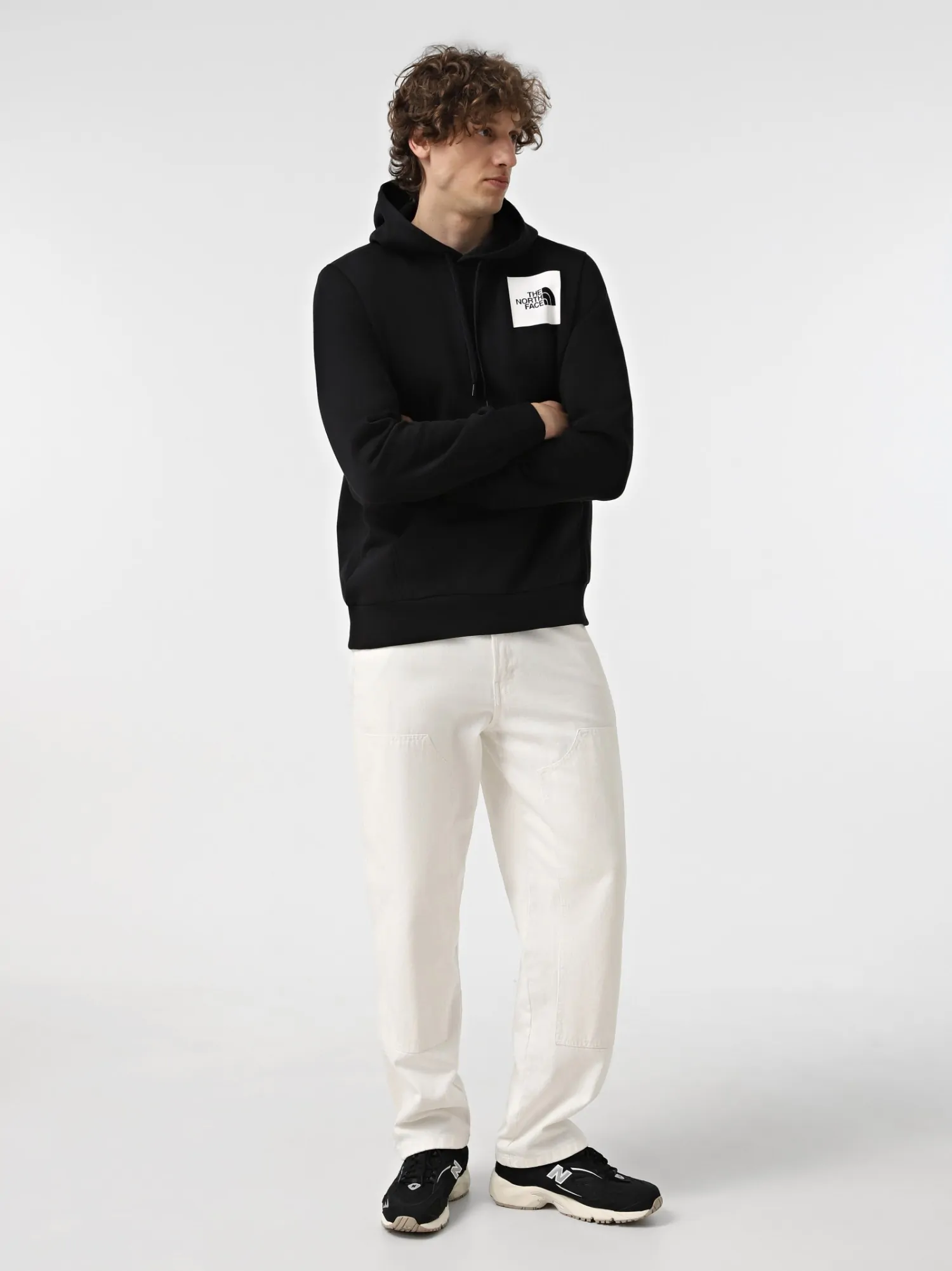 Худи мужской The North Face M FINE HOODIE черный NF0A89EUJK31
