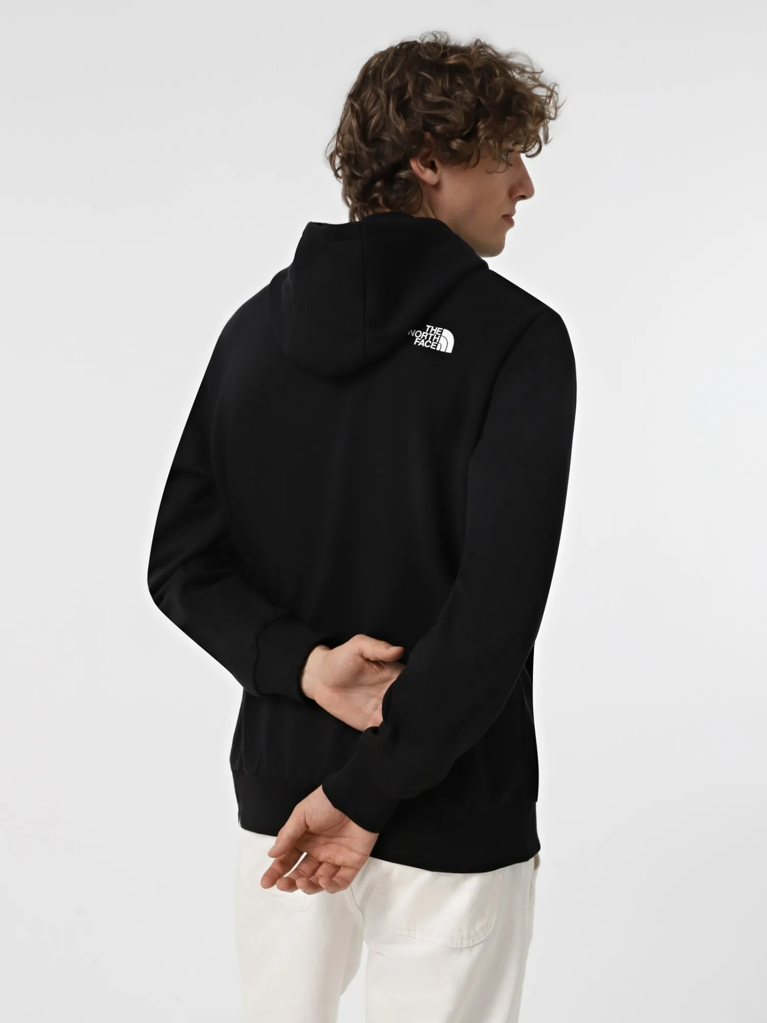Худи мужской The North Face M FINE HOODIE черный NF0A89EUJK31