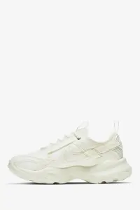 Кросівки жіночі Nike W NIKE TC 7900 молочні DD9682-100 купити в