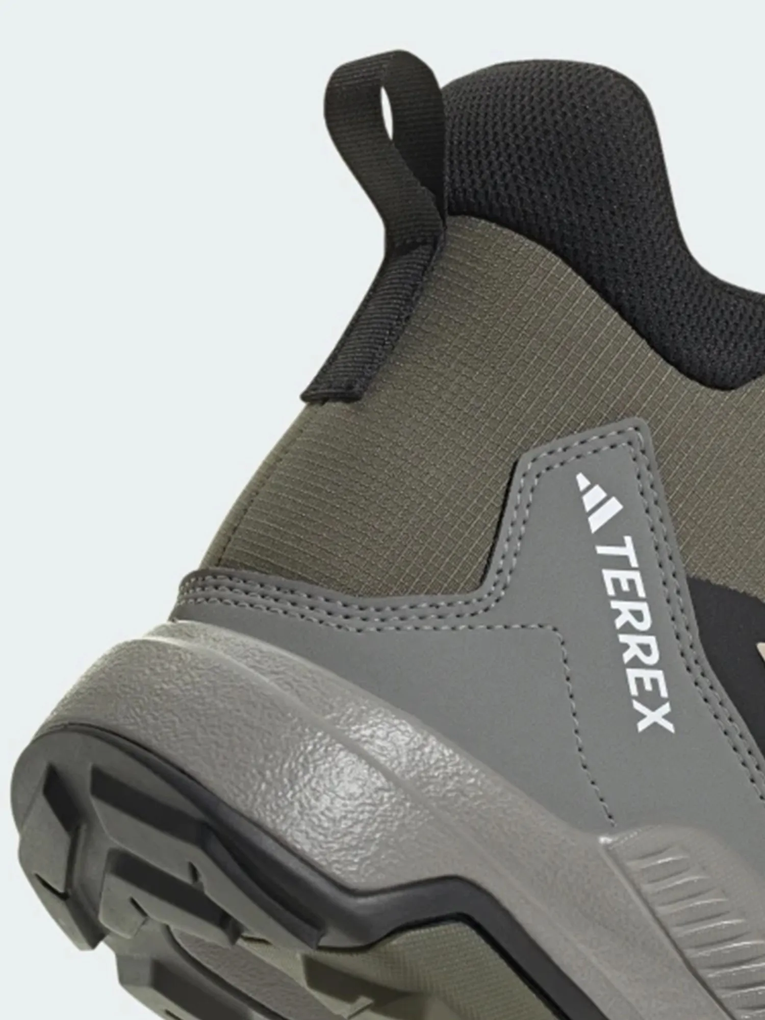 Черевики чоловічі Adidas TERREX ANYLANDER MID R.RDY оливкові