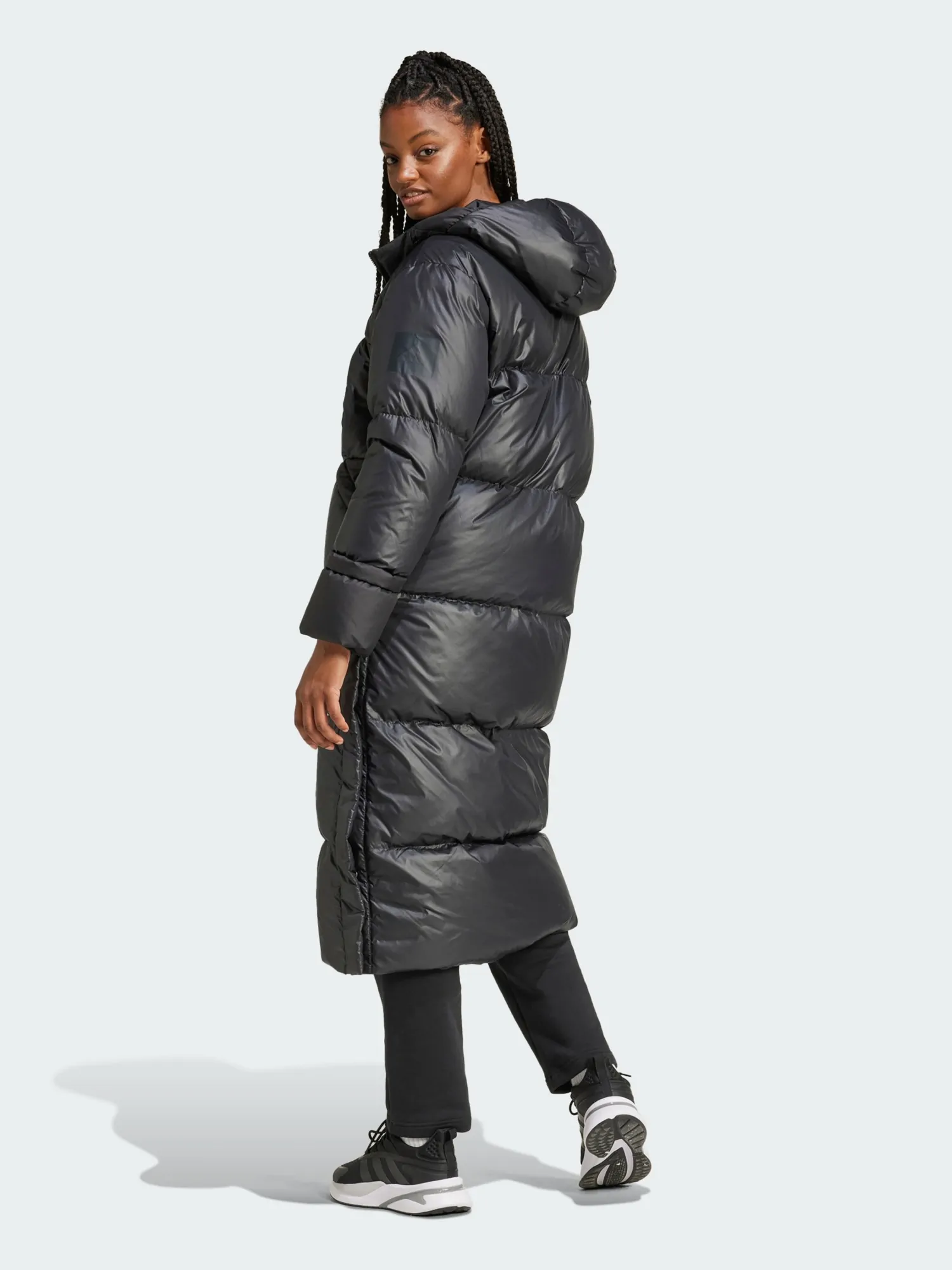 Куртка жіноча Adidas W BIG BAFFLE C чорна IV9770 купити в Києві в