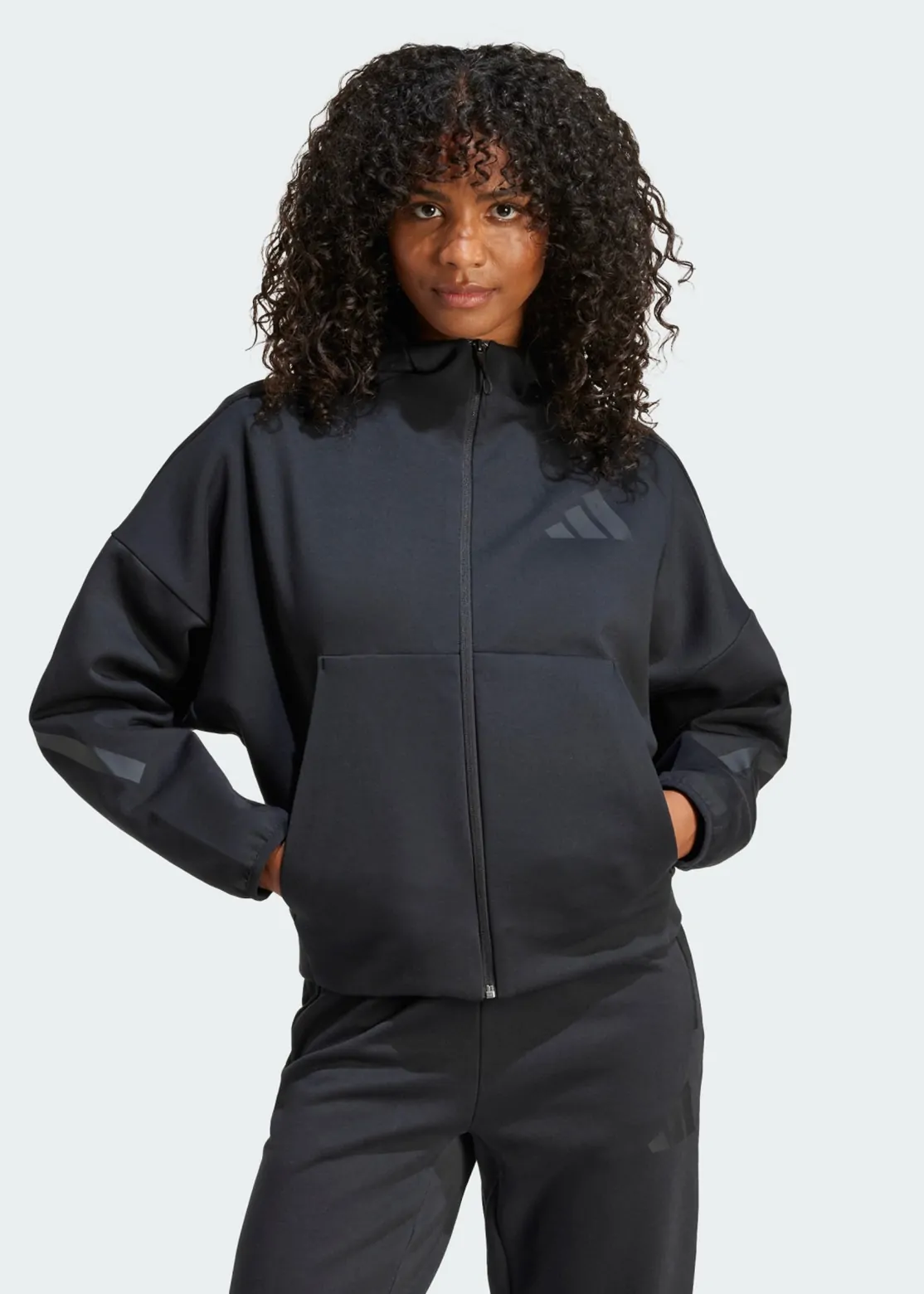 Толстовка женская Adidas W Z.N.E. FZ черная JE7848 купить в Киеве Толстовка женская Adidas W Z.N.E. FZ черная JE7848 купить в Киеве