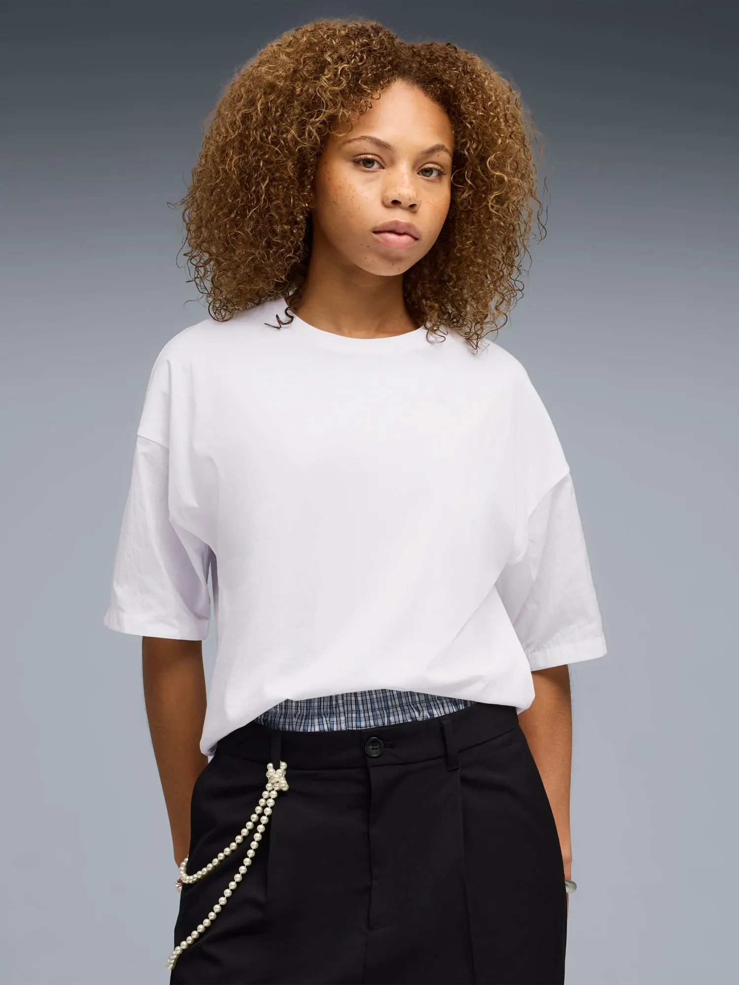 Bernhard Willhelm archive 変形 ボーダー カットソー Футболка жіноча Puma HER Oversized Tee біла 69188302 купити в