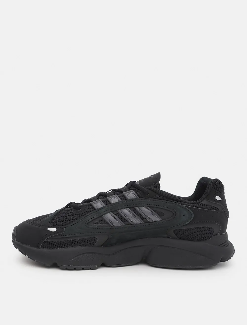 Кросівки чоловічі Adidas OZMILLEN чорні IF9601 купити в Києві в Кросівки чоловічі Adidas OZMILLEN чорні IF9601 купити в Києві в
