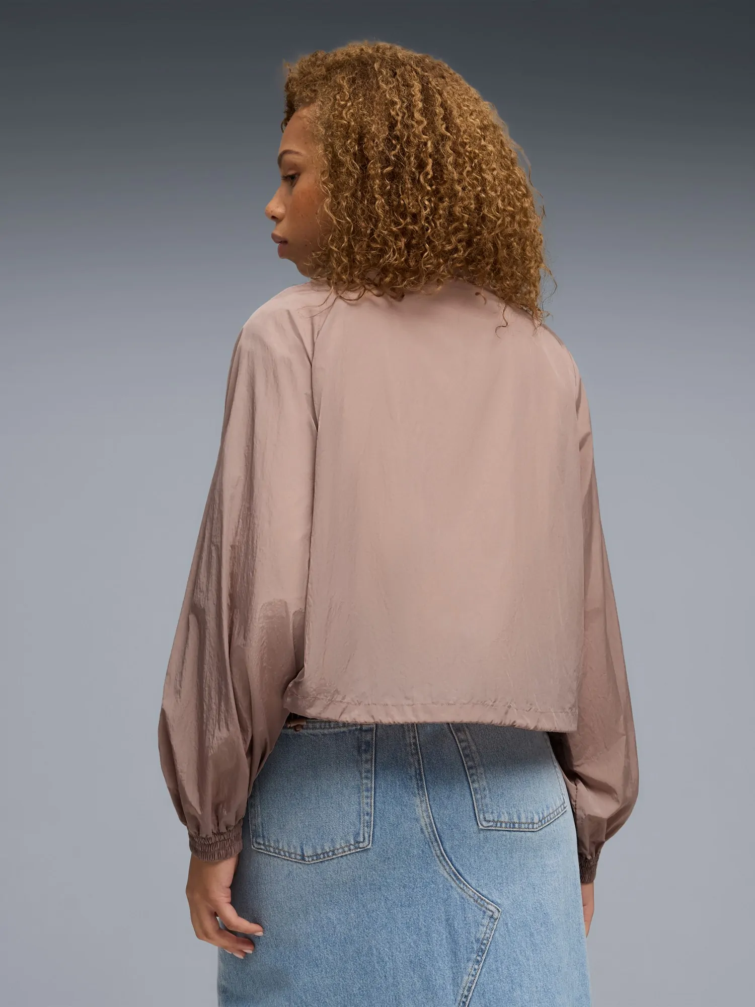 Ветровка женская Puma HER Relaxed Full-Zip Woven Jacket мокко
