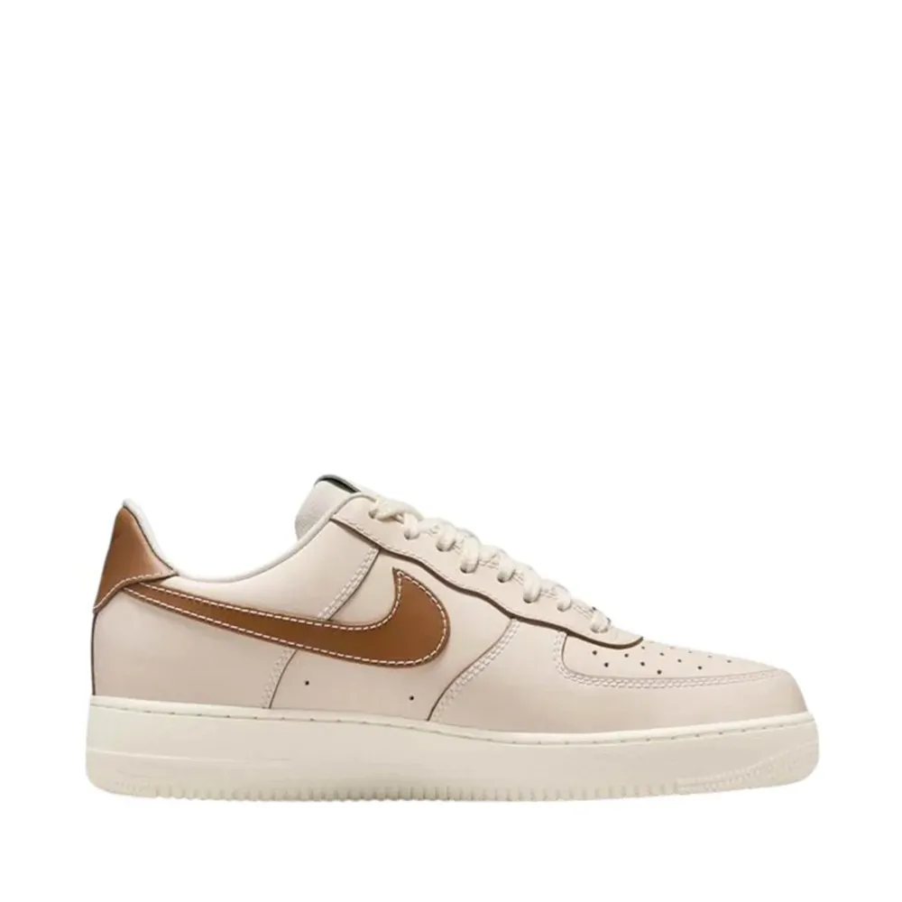 Кросівки чоловічі Nike AIR FORCE 1 07 кремові IB8865-221 купити в