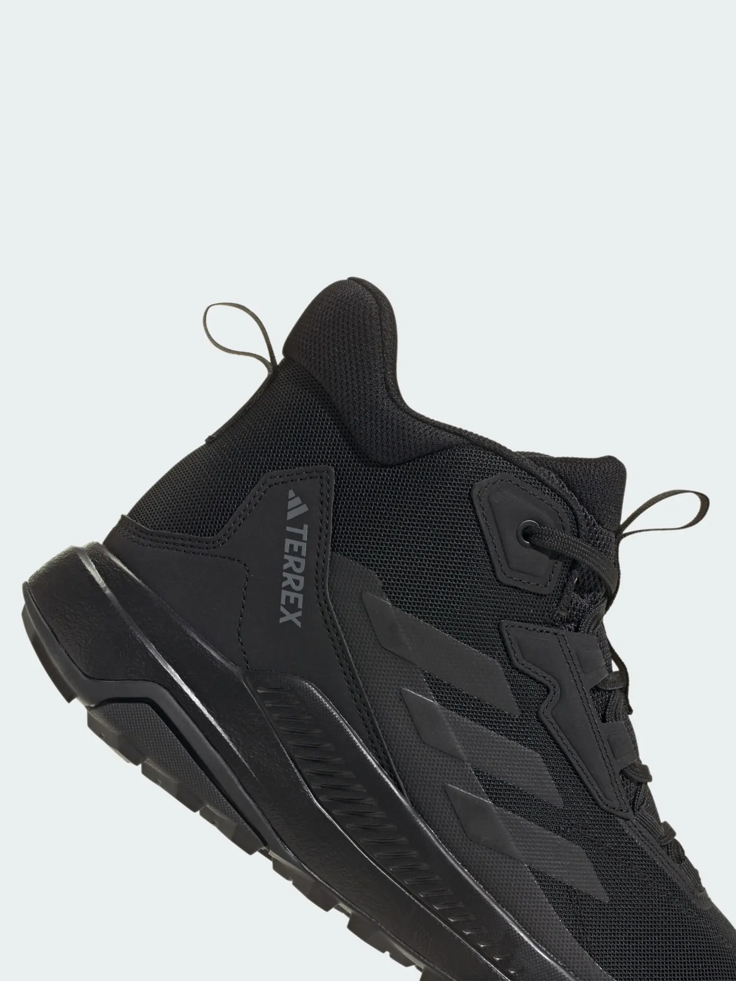 Кросівки чоловічі Adidas TERREX ANYLANDER MID чорні IE1473 купити