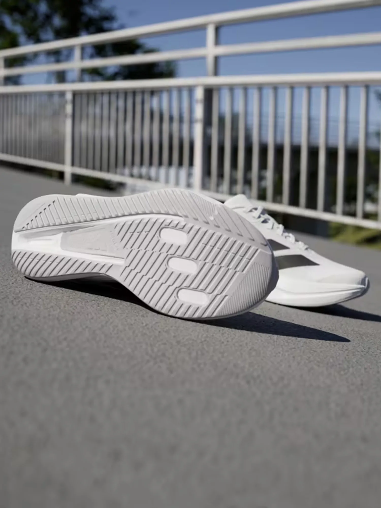 Кроссовки женские Adidas DURAMO SL2 W белые IH8223 купить в Киеве
