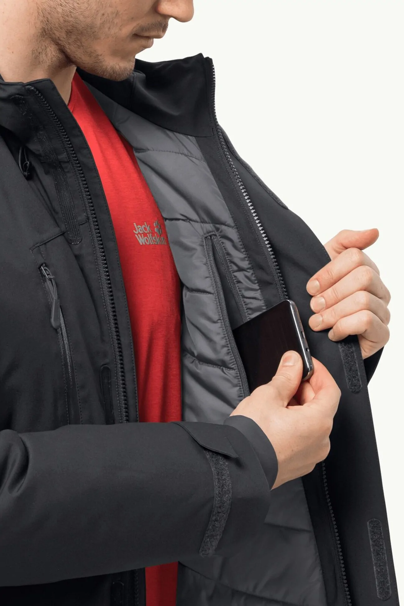 Куртка мужская Jack Wolfskin TROPOSPHERE INS JKT M черная 1115321