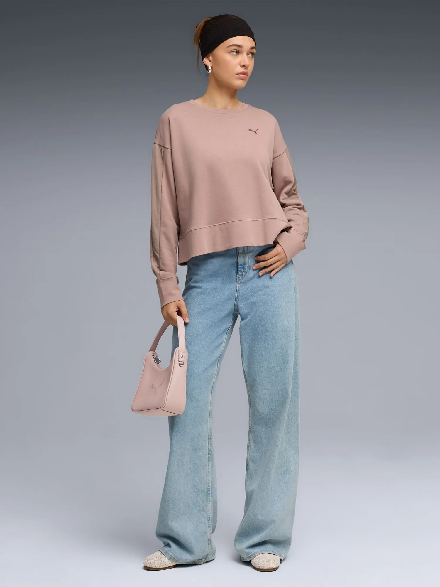 Толстовка женская Puma HER Relaxed Crew TR мокко 69188588 купить в