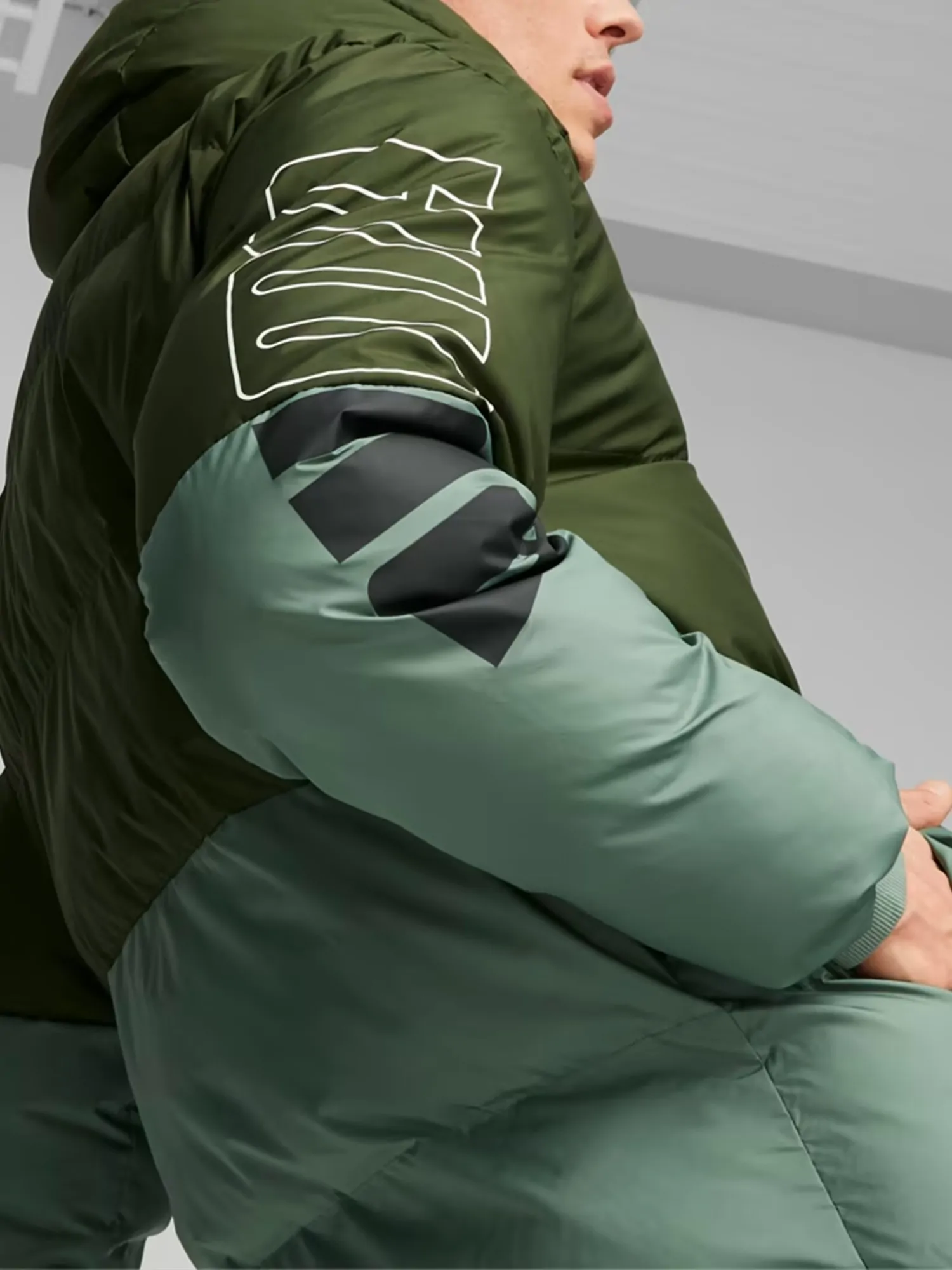 Куртка чоловіча Puma Power Hooded Jacket оливкова 67538931 купити