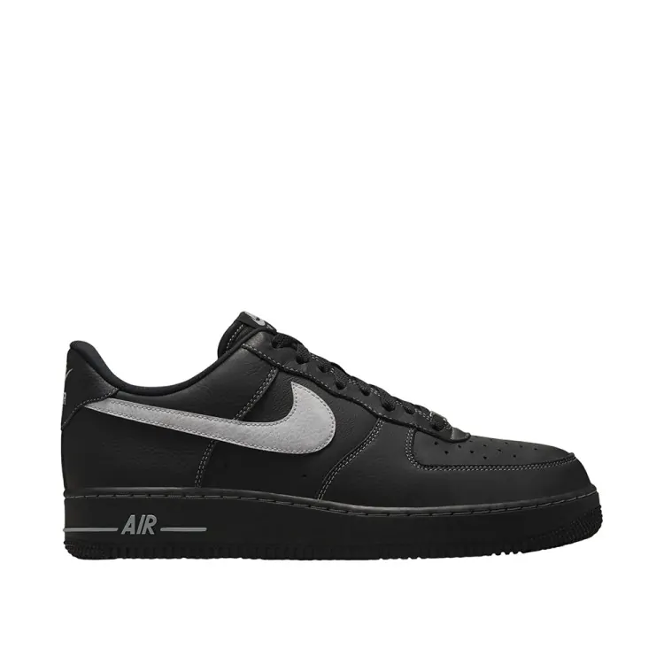 Кросівки чоловічі Nike AIR FORCE 1 07 LV8 чорні HQ2037-006 купити