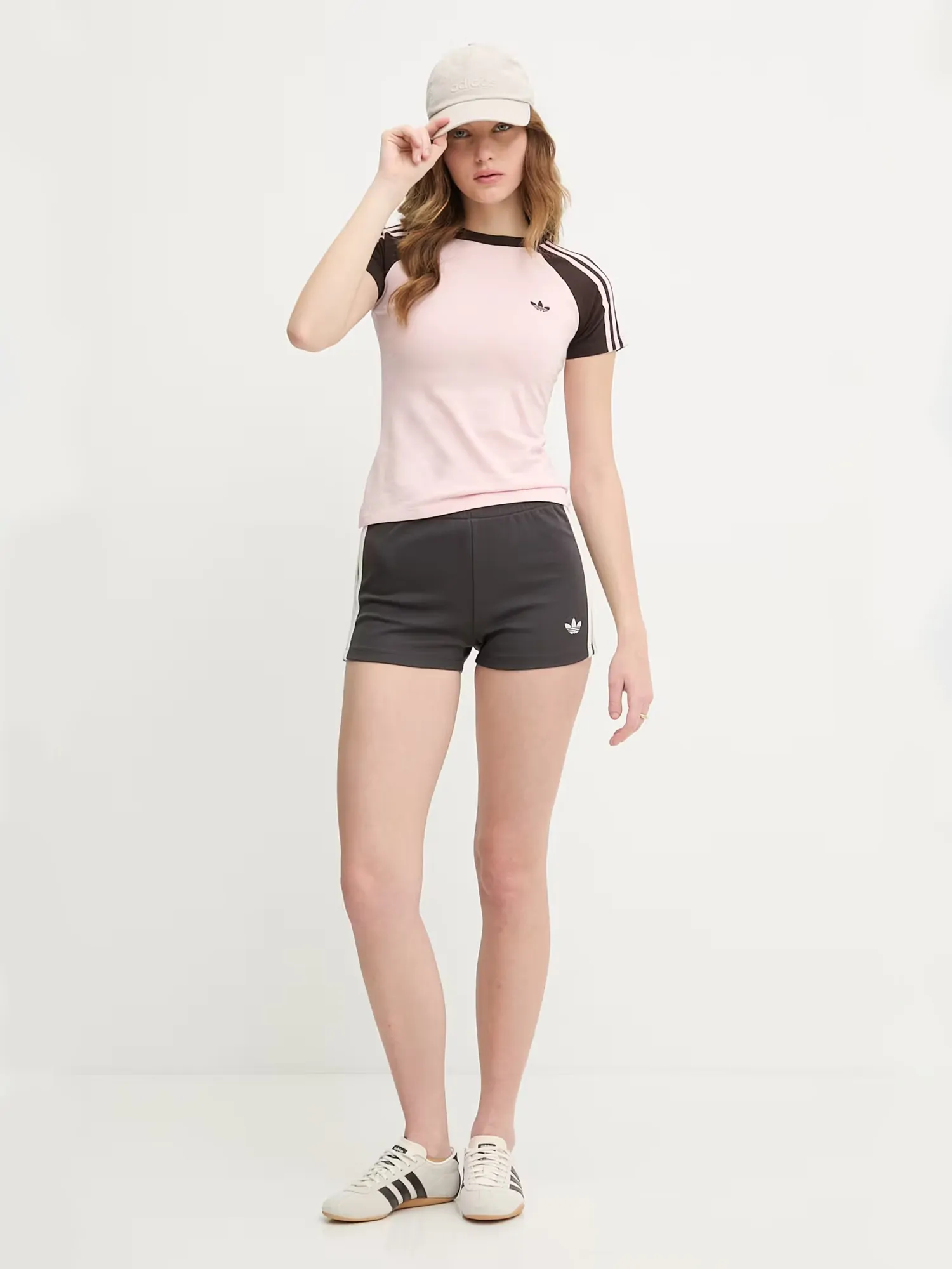 Футболка жіноча Adidas SST TEE рожева KD3800 купити в Києві в