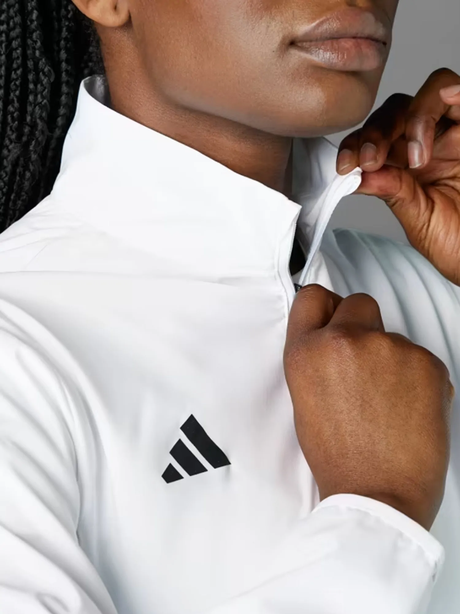 Вітрівка жіноча Adidas ADIZERO E JCKT біла IT7596 купити в Києві в