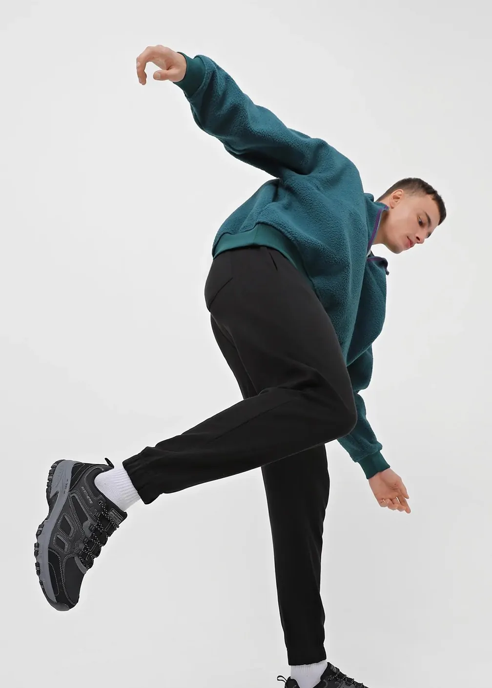 Кроссовки мужские Skechers Hillcrest черные 237379 BKCC купить в
