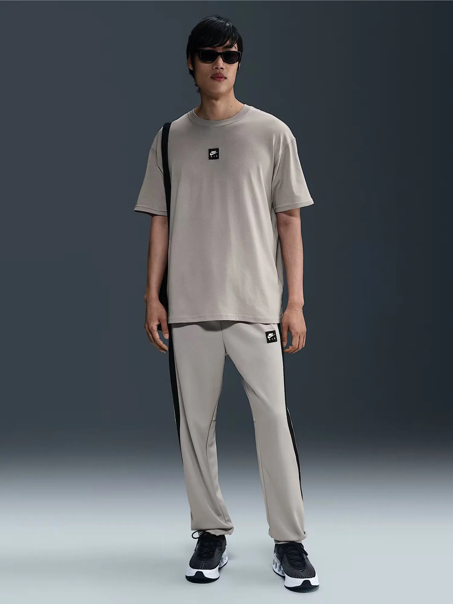 Футболка мужская Nike M NSW TEE M90 NK AIR SSNL SU25 кремовая