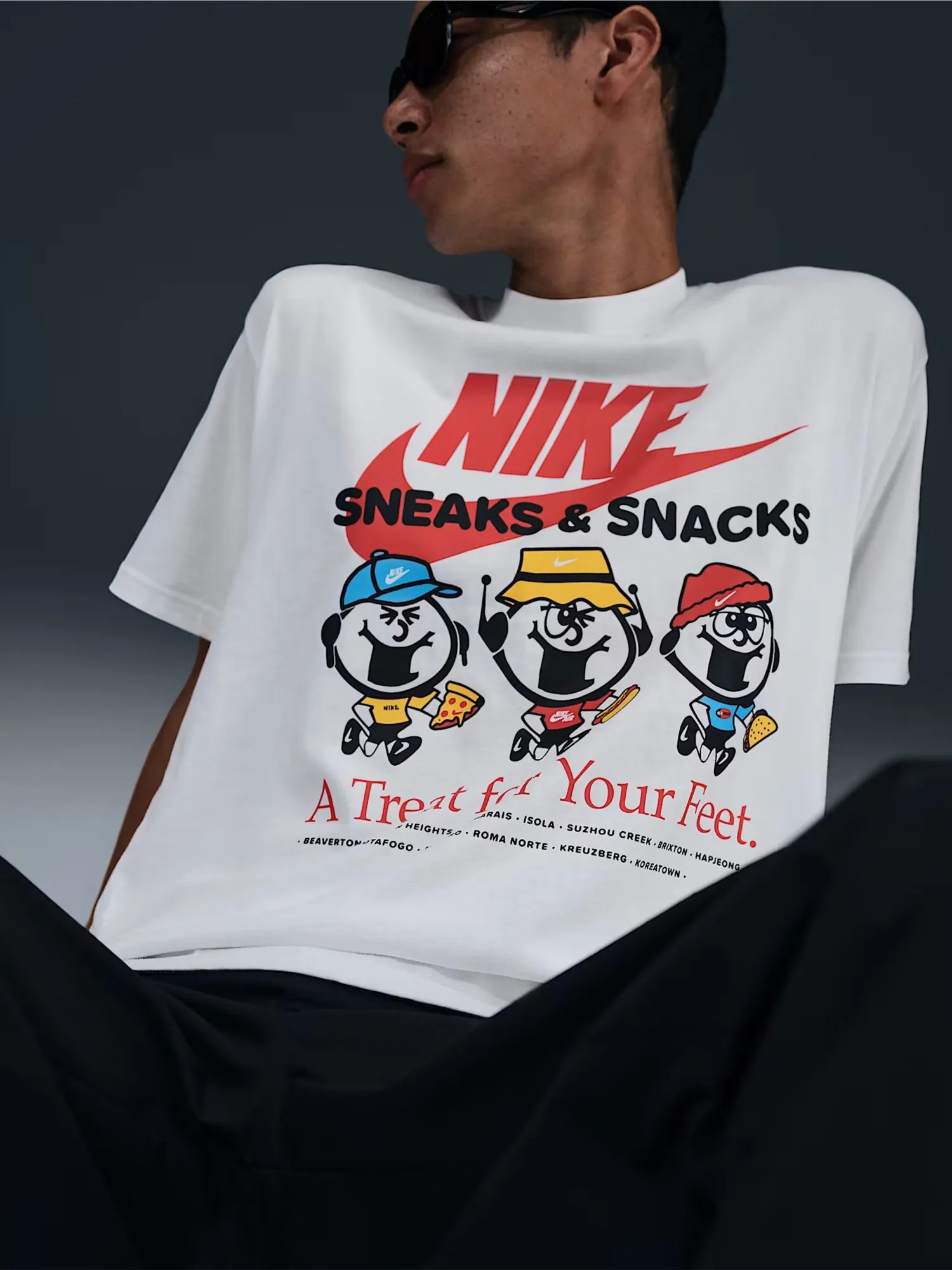 ウェア 00-01s NIKE HERUTA BERURIN GAME SHIRT Футболка мужская Nike U NSW TEE M90 OC SOLE FOOD белая HJ0754-100