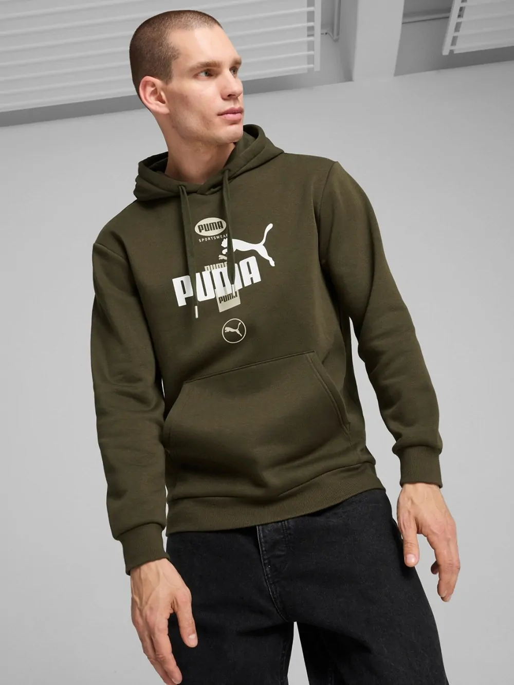 Толстовка мужская Puma PUMA POWER Graphic Hoodie FL оливковая