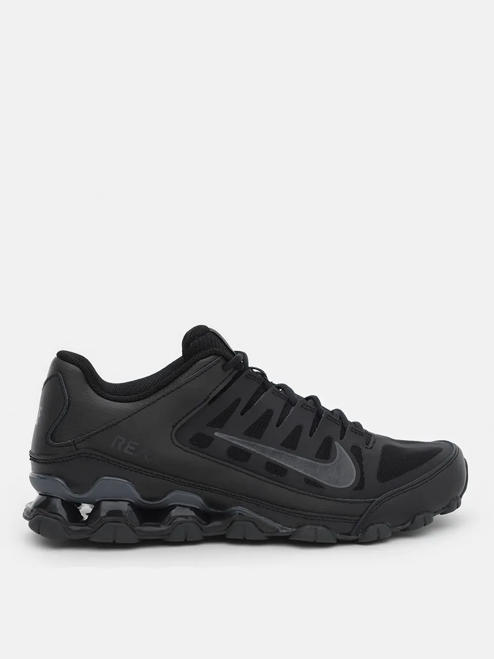 Кроссовки мужские Nike NIKE REAX 8 TR MESH черные 621716-008