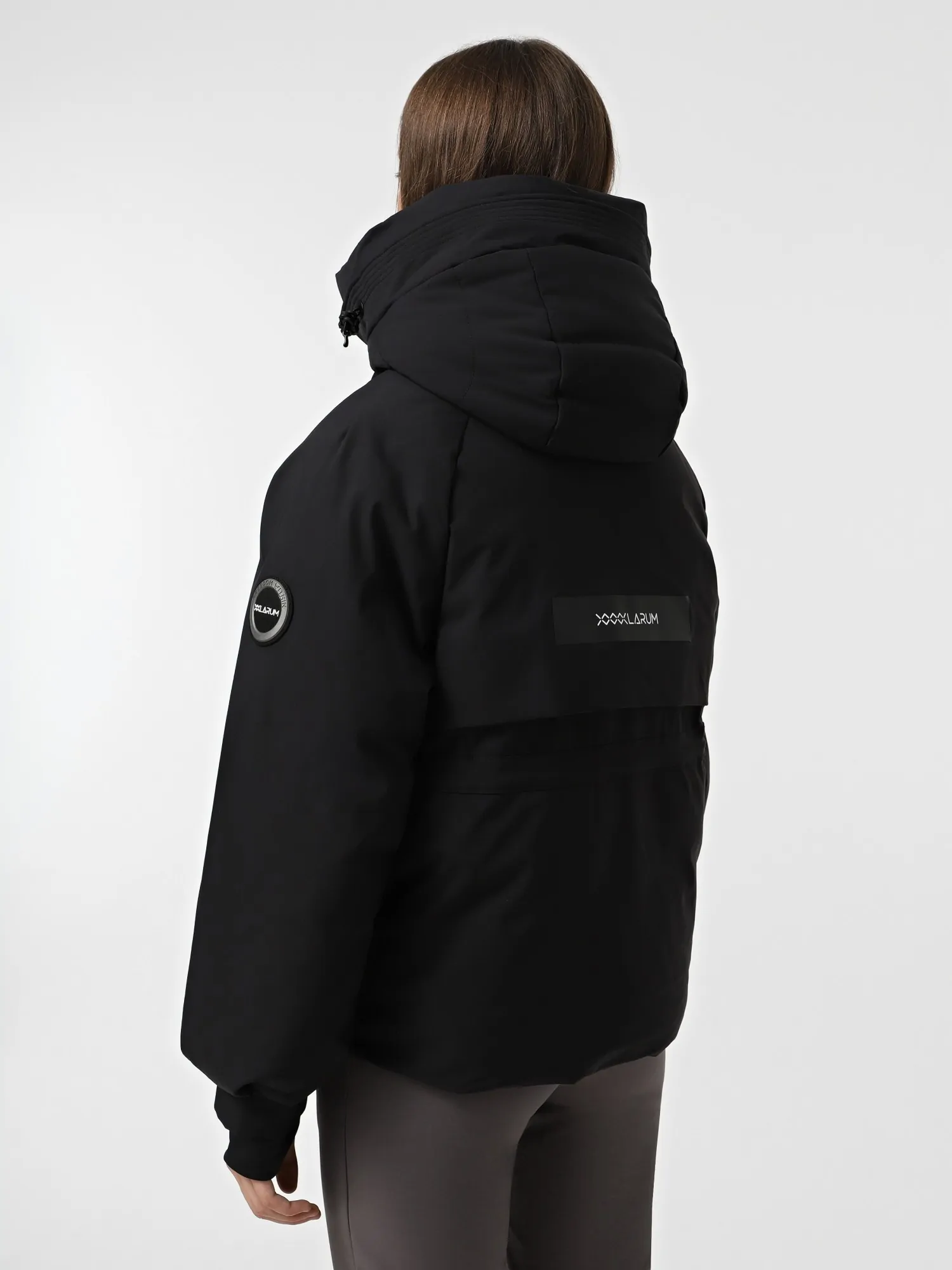 Куртка жіноча Larum Slicker чорна 302519-010 купити в Києві в