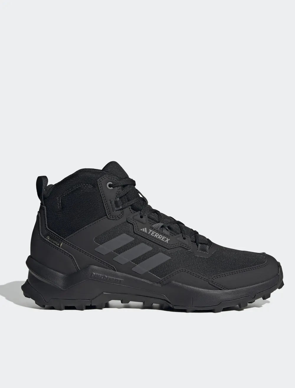 Ботинки мужские Adidas TERREX AX4 MID GTX черные HP7401 купить в