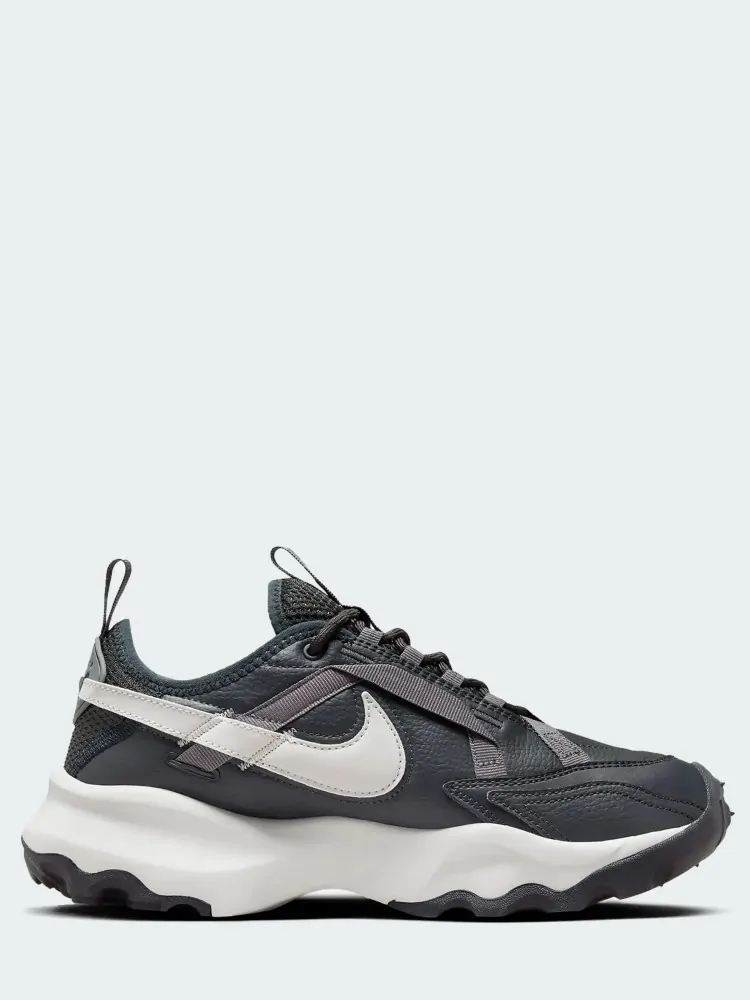 Кросівки жіночі Nike W NIKE TC 7900 чорні DD9682-001 купити в