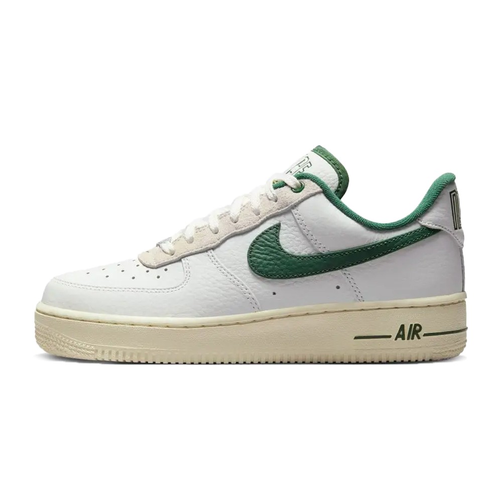 Кроссовки мужские Nike WMNS AIR FORCE 1 07 LX белые DR0148-102 изображение 1