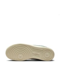 Кросівки чоловічі Nike WMNS AIR FORCE 1 07 LX білі DR0148-102 изображение 5
