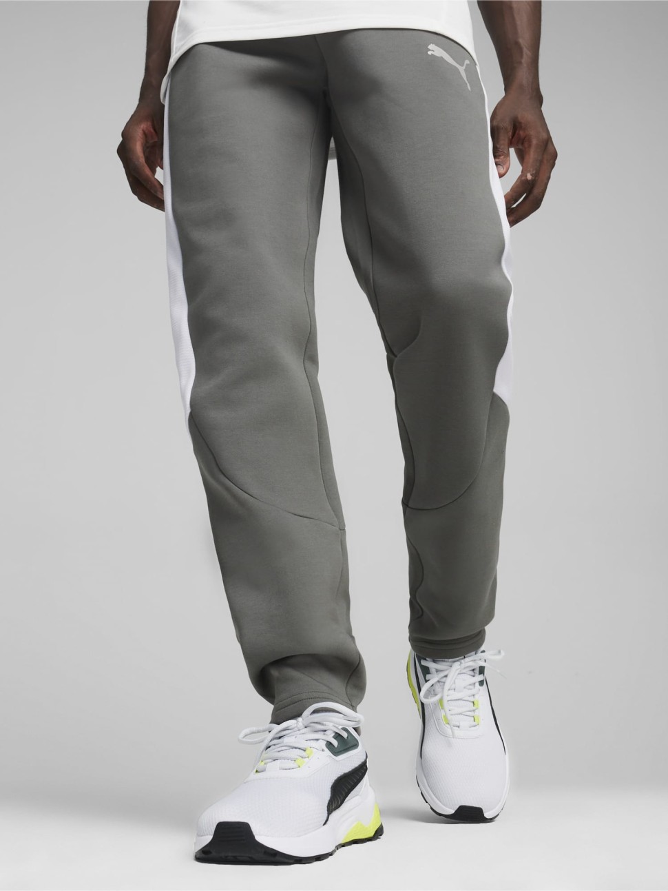 Штани чоловічі Puma EVOSTRIPE Pants DK графiтові 67899780 — фото 2