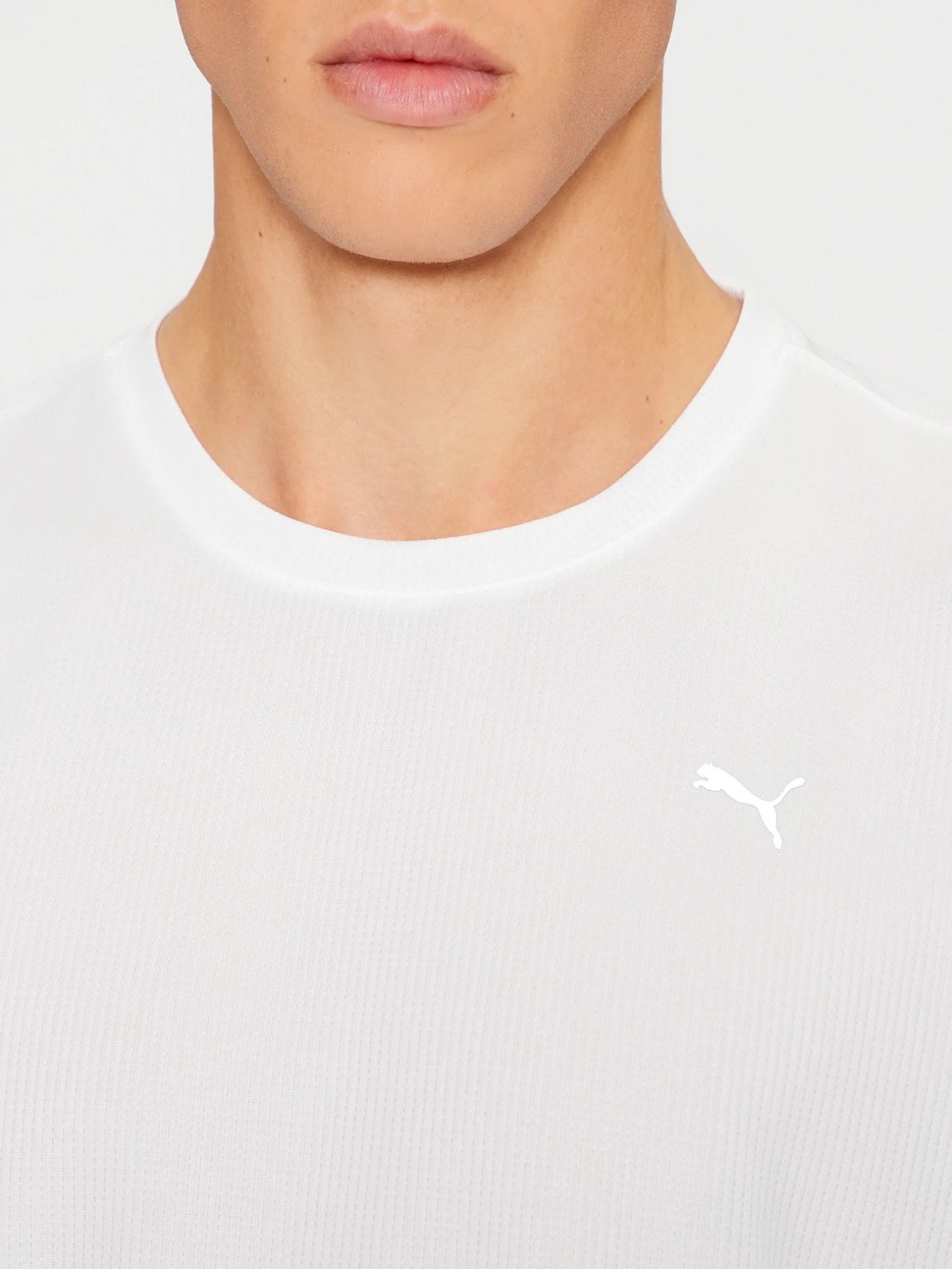 Футболка мужская Puma PERFORMANCE SS TEE M белая 52031402 — фото 5 — Sport City Футболка мужская Puma PERFORMANCE SS TEE M белая 52031402 — фото 5