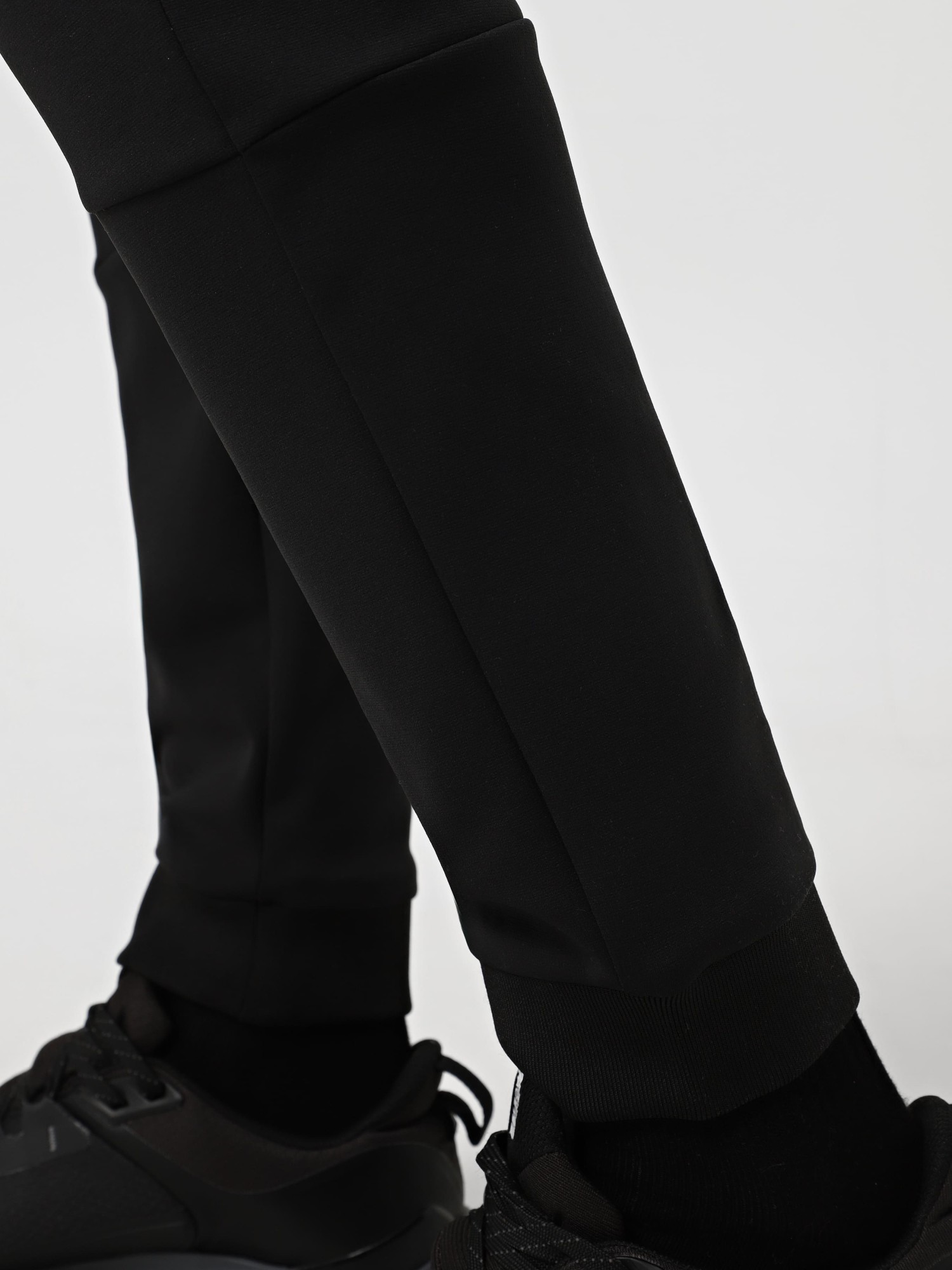 Штани чоловічі Larum Madden чорні 102507-010 изображение 5