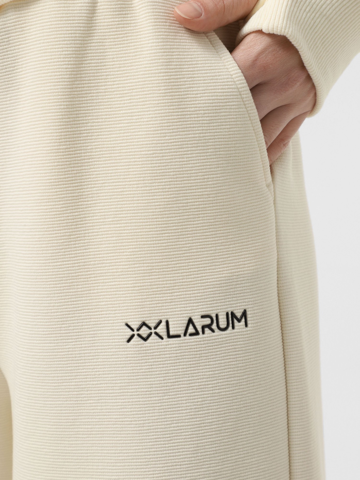 Штани жіночі Larum Medea молочні 372505-121 изображение 4