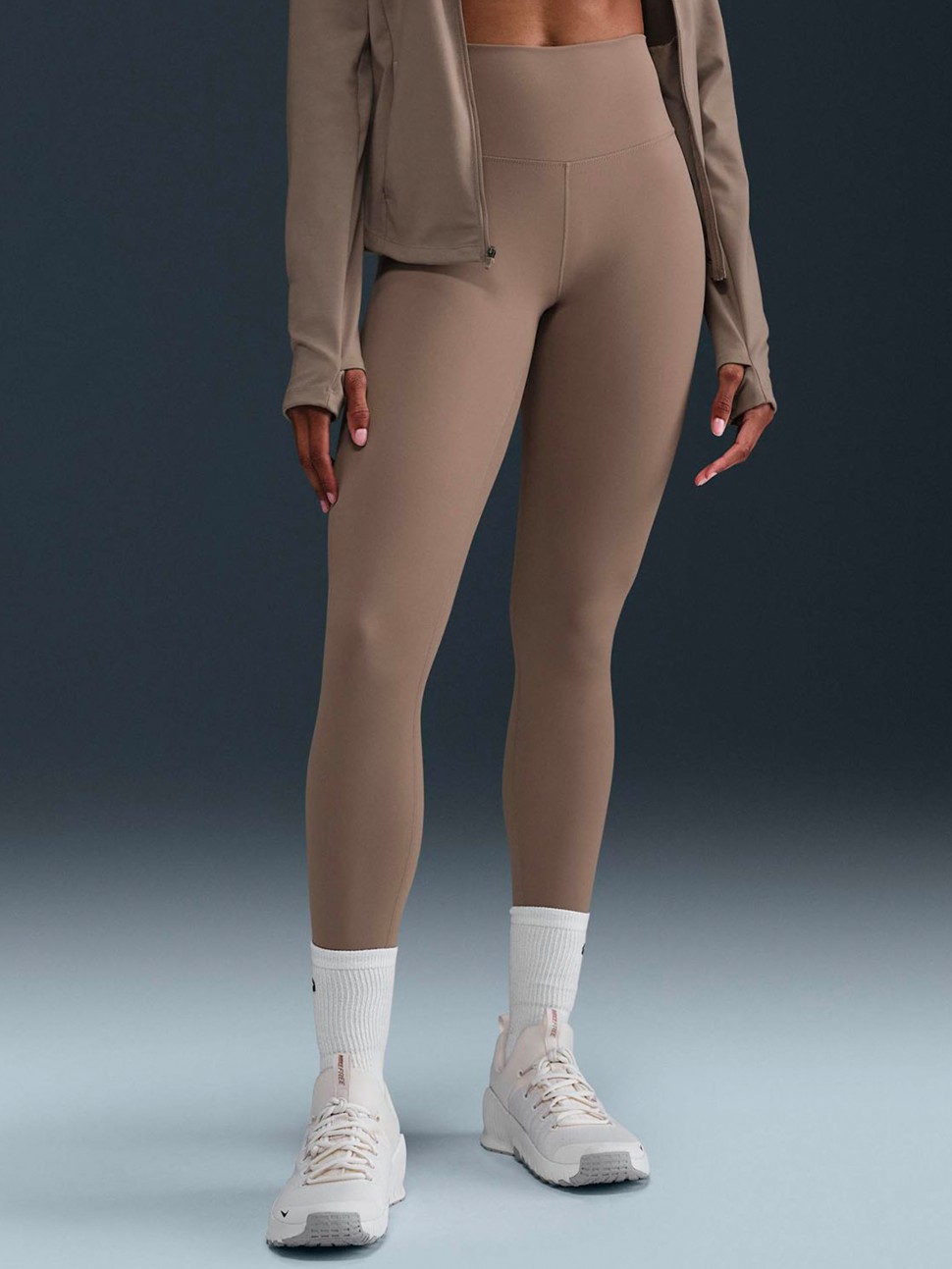 Легінси жіночі Nike W NK DF ONE HR TIGHT коричневі FN3226-233 — фото 2