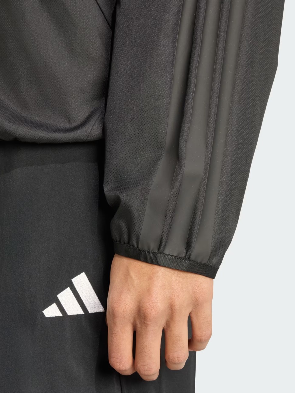 Вітрівка чоловіча Adidas M CT UTILITY WB чорна JM3896 — фото 5