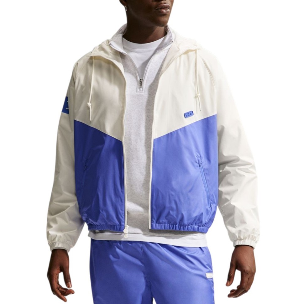 Вітрівка чоловіча Nike M NK WR GFX WVN JKT молочна IF0876-133 — фото 1