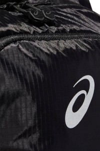 Рюкзак Asics LIGHTWEIGHT RUNNING BACKPACK 2.0 чорний 3013A575-001 изображение 3