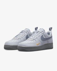 Кросівки чоловічі Nike NIKE AIR FORCE 1 07 LV8 J22 сірі DR0155-001 изображение 4