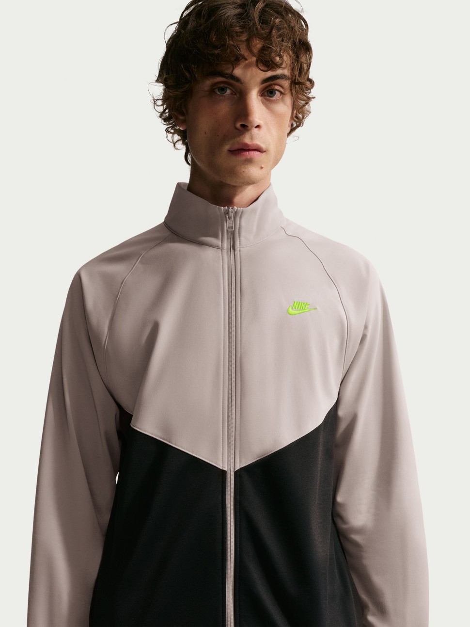 Костюм чоловічий Nike M NK WR PK TRK SUIT чорний IF1623-011 — фото 3