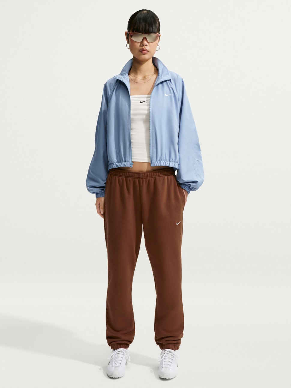 Women's pants Nike W NK STDO FLC MW MR STD CF PNT brown IM8076-259 — photo 6 — Sport City Women's pants Nike W NK STDO FLC MW MR STD CF PNT brown IM8076-259 — photo 6